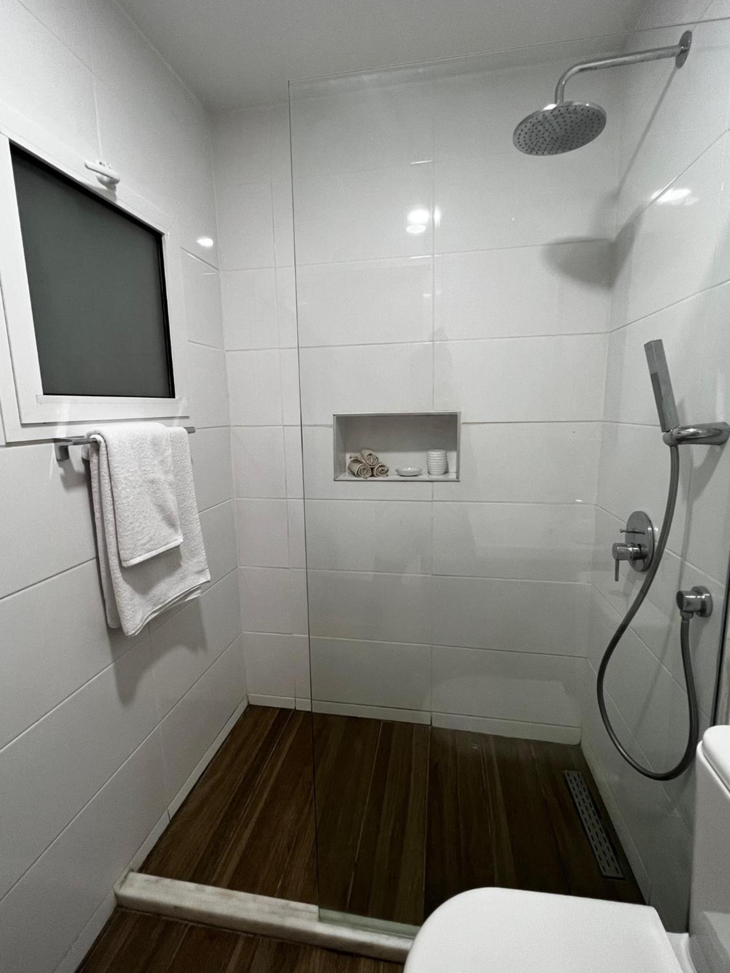 Stylish 3 Bedroom Apartment In Kyrenia  Exterior photo