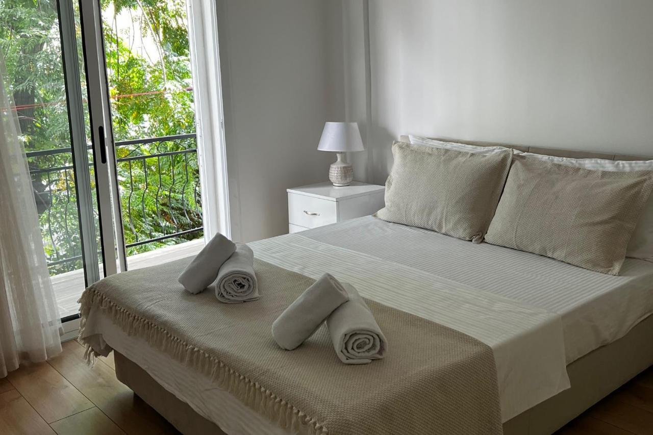 Stylish 3 Bedroom Apartment In Kyrenia  Exterior photo