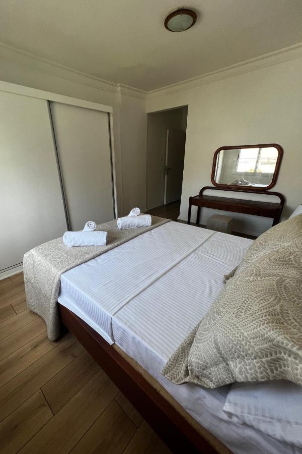Stylish 3 Bedroom Apartment In Kyrenia  Exterior photo